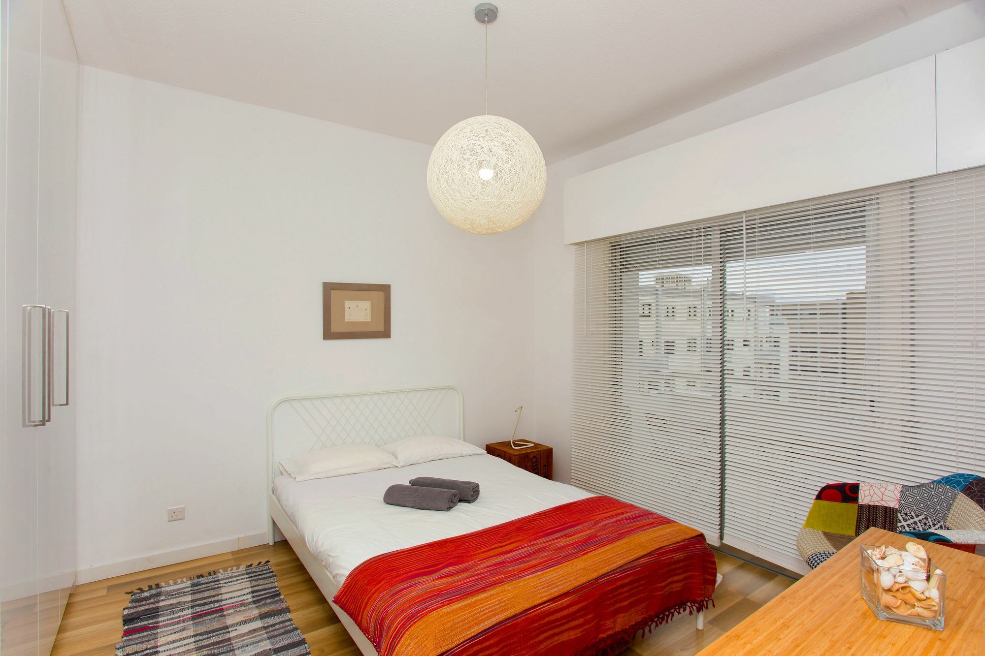 Seabreeze City Center Flats By Trulycyprus Limassol Bagian luar foto